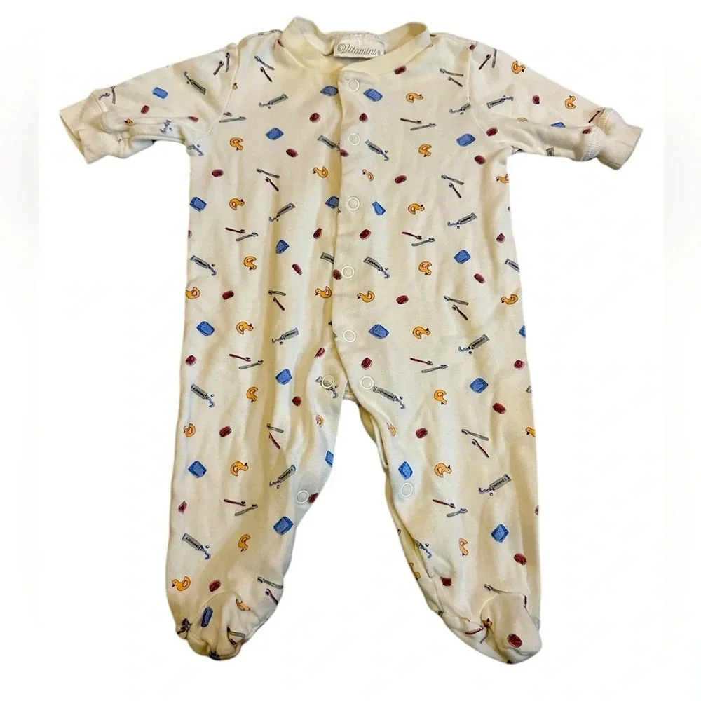 Vitamins Vintage Babycore Bath Time Print Footie Sleeper 0-3M